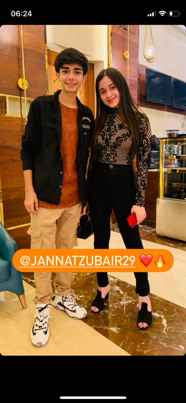 Jannat Zubair Rahmani Feet